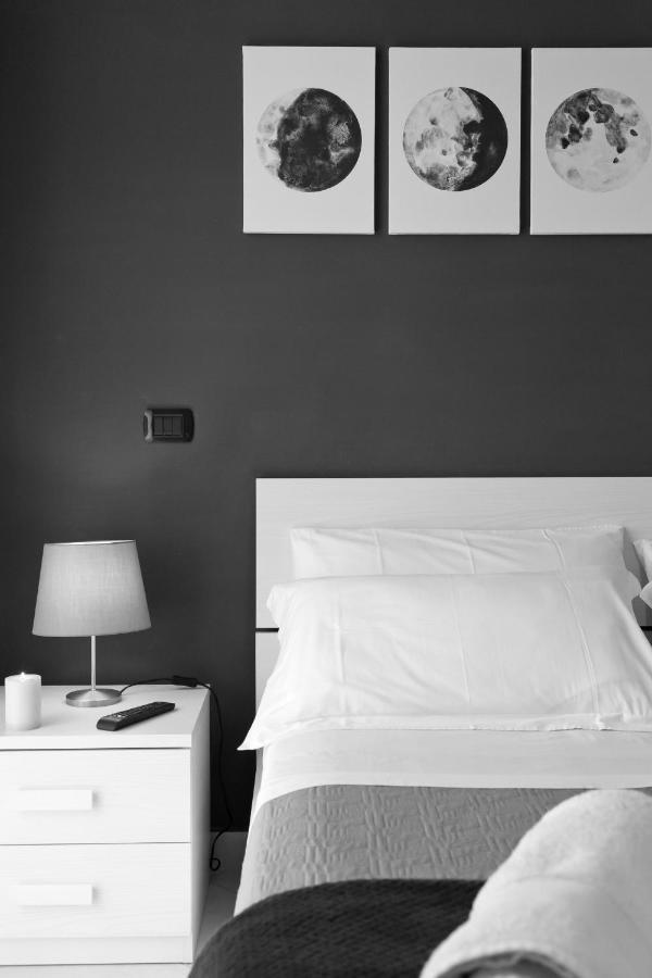 Le Corti Di Napoli Apartments Zewnętrze zdjęcie