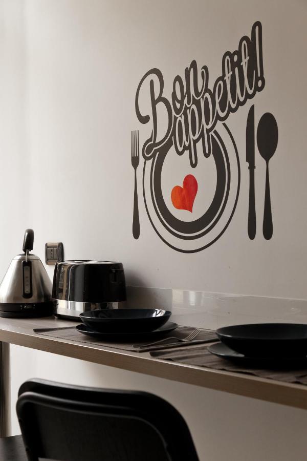 Le Corti Di Napoli Apartments Zewnętrze zdjęcie