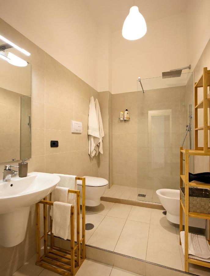 Le Corti Di Napoli Apartments Zewnętrze zdjęcie