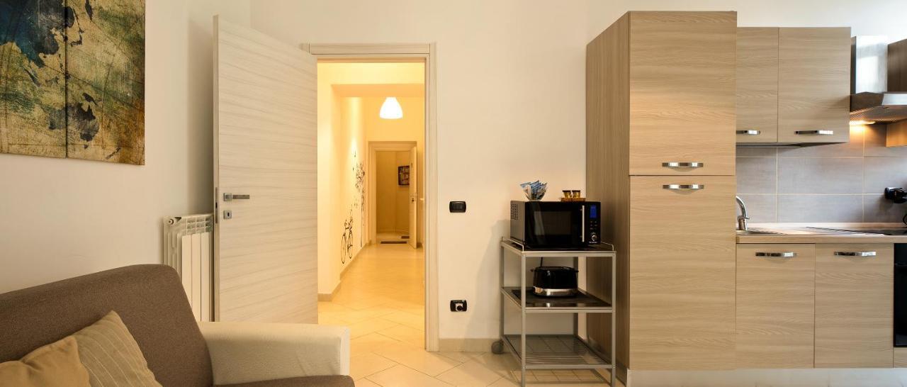 Le Corti Di Napoli Apartments Zewnętrze zdjęcie