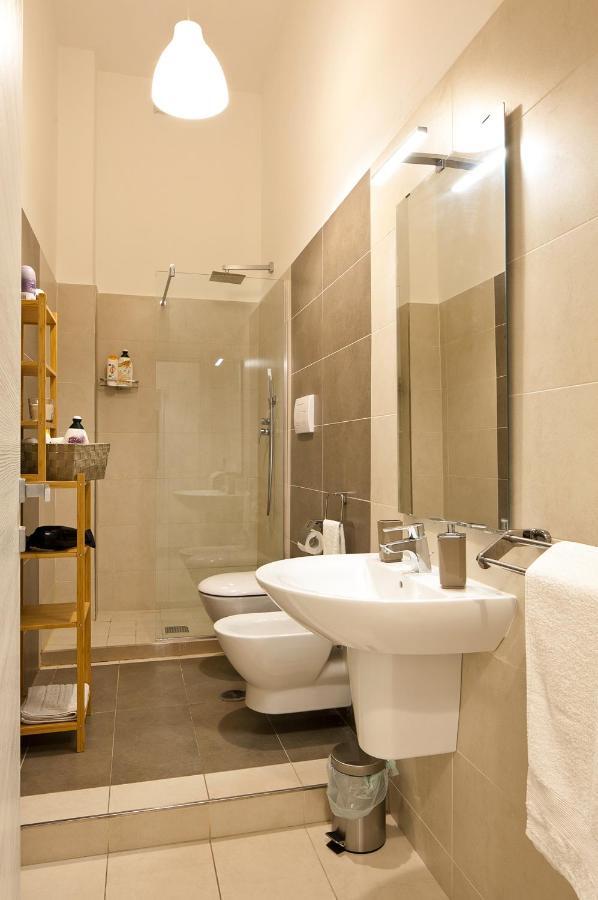 Le Corti Di Napoli Apartments Zewnętrze zdjęcie