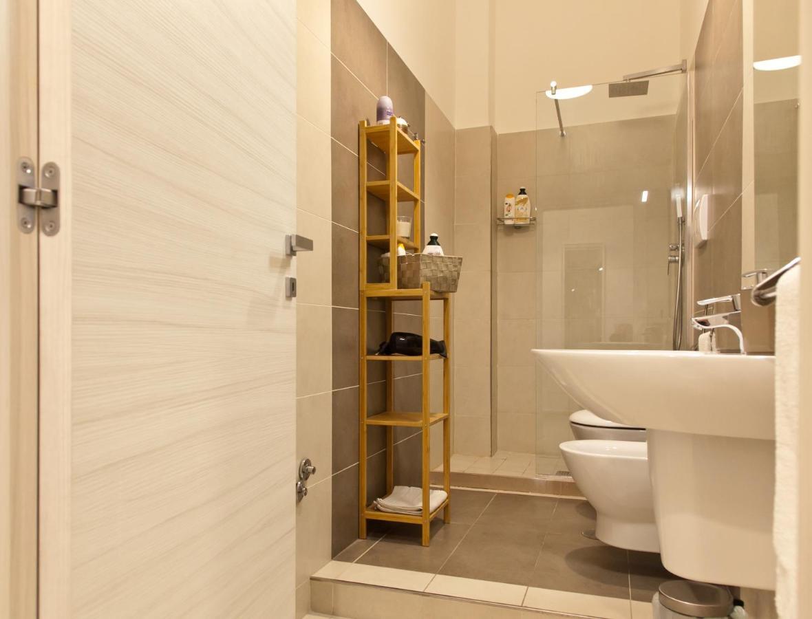 Le Corti Di Napoli Apartments Zewnętrze zdjęcie